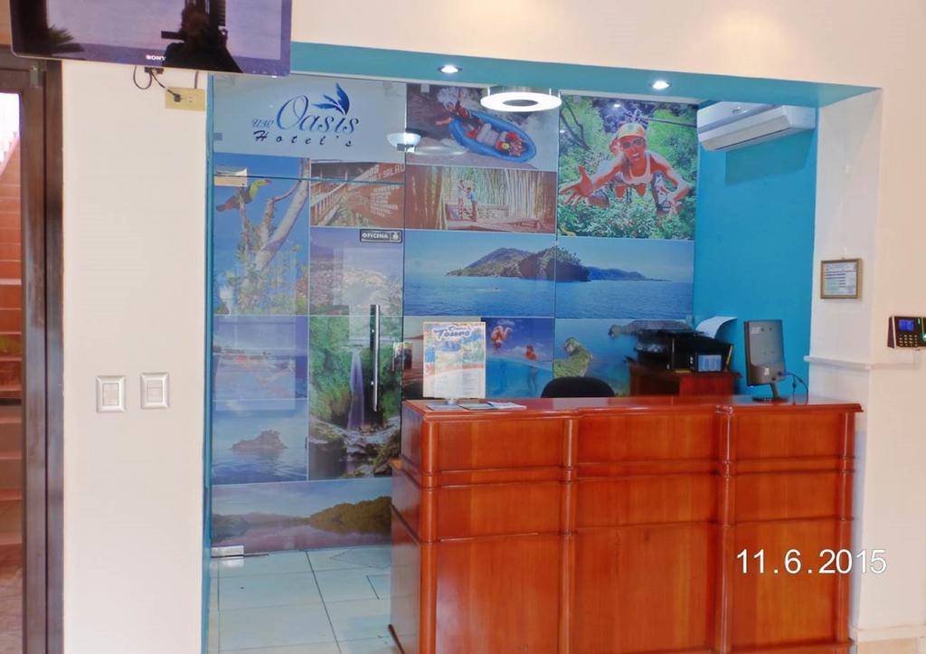 Uw Oasis Hotel 拉塞瓦 外观 照片